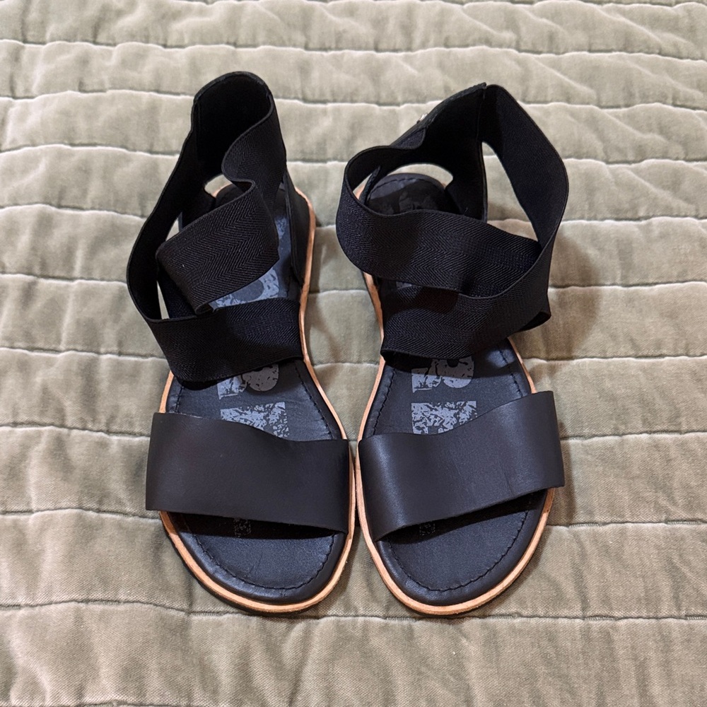 SOREL
Ella III Sandals